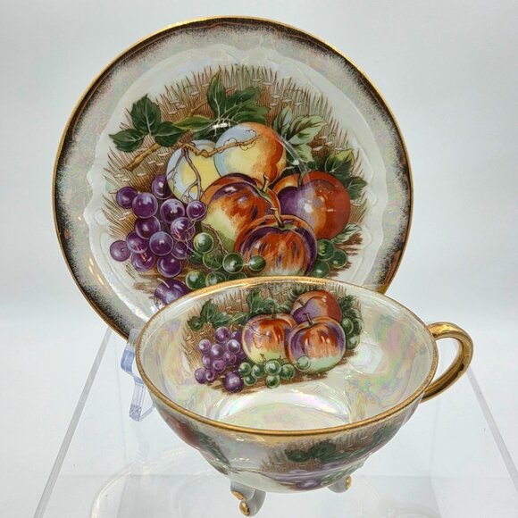 Royal Sealy Japan Lusterware Teacup Saucer Grapes Apples Gold Trim - Picture 1 of 10